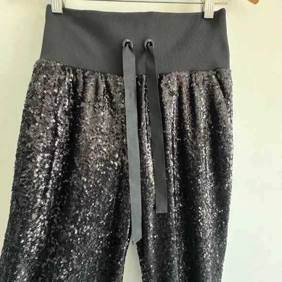 Cinq A Sept Giles Sequin Jogger Pants in Black NWOT, Size M